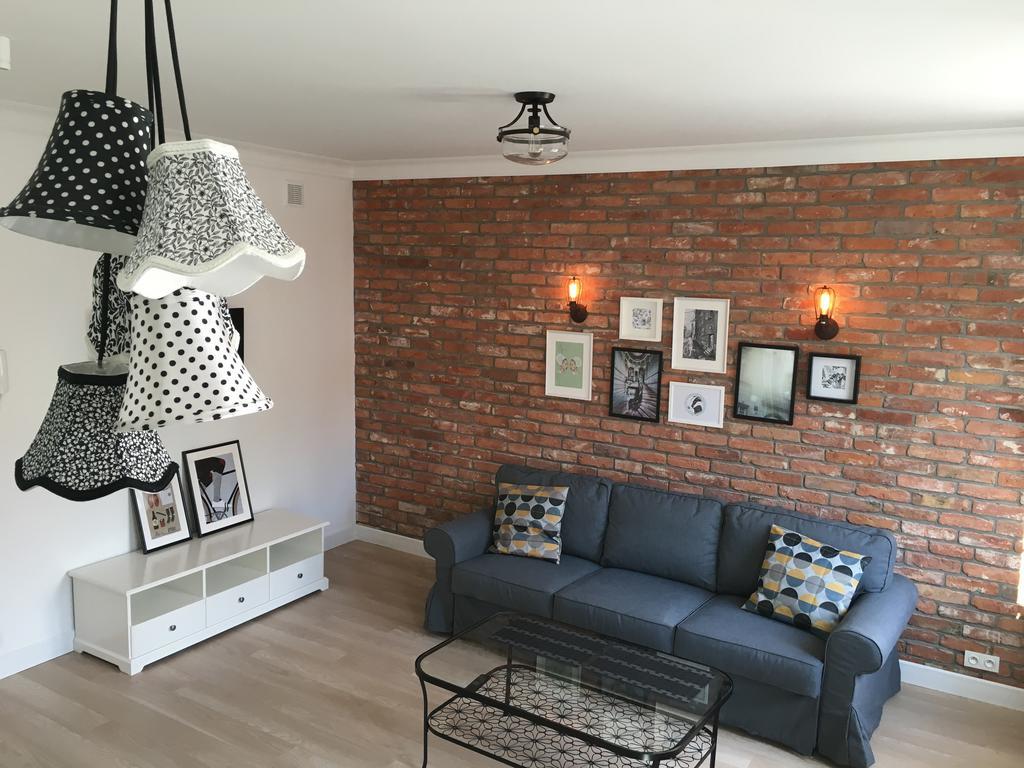 Apartamenty Dlugi Targ กดัญสก์ ภายนอก รูปภาพ