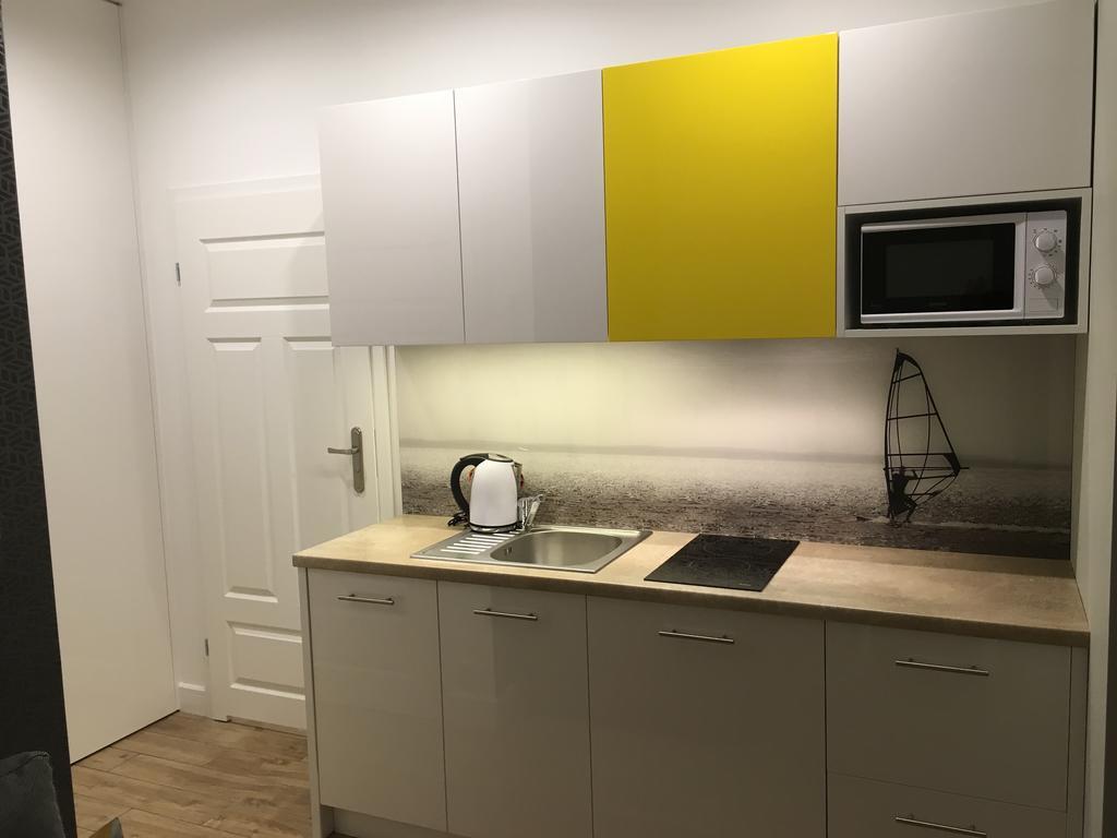 Apartamenty Dlugi Targ กดัญสก์ ภายนอก รูปภาพ